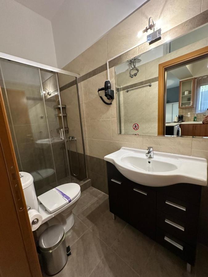 Elegant Escapes 5 Apartment Athena Bagian luar foto